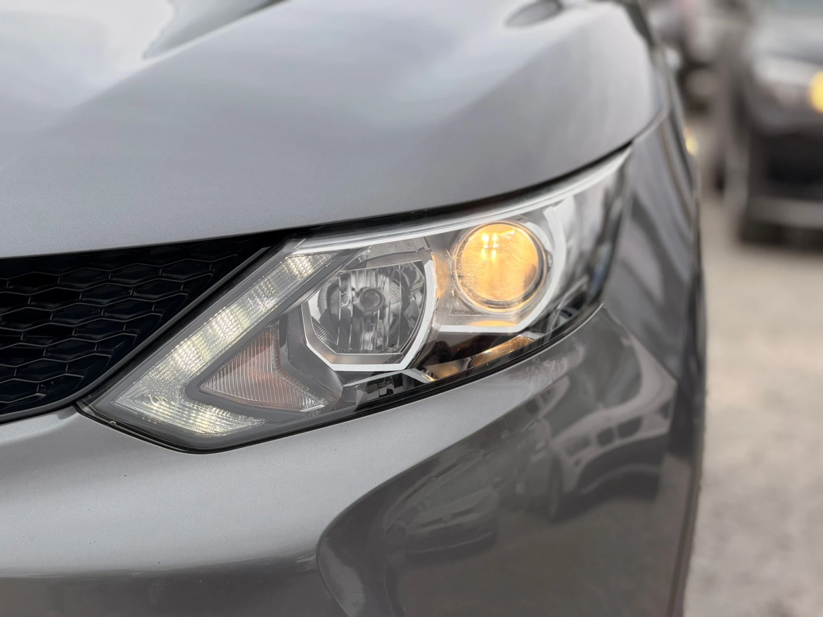 Nissan Qashqai 1.6DCI  4x4  131k c, снимка 15 - Автомобили и джипове - 53952589