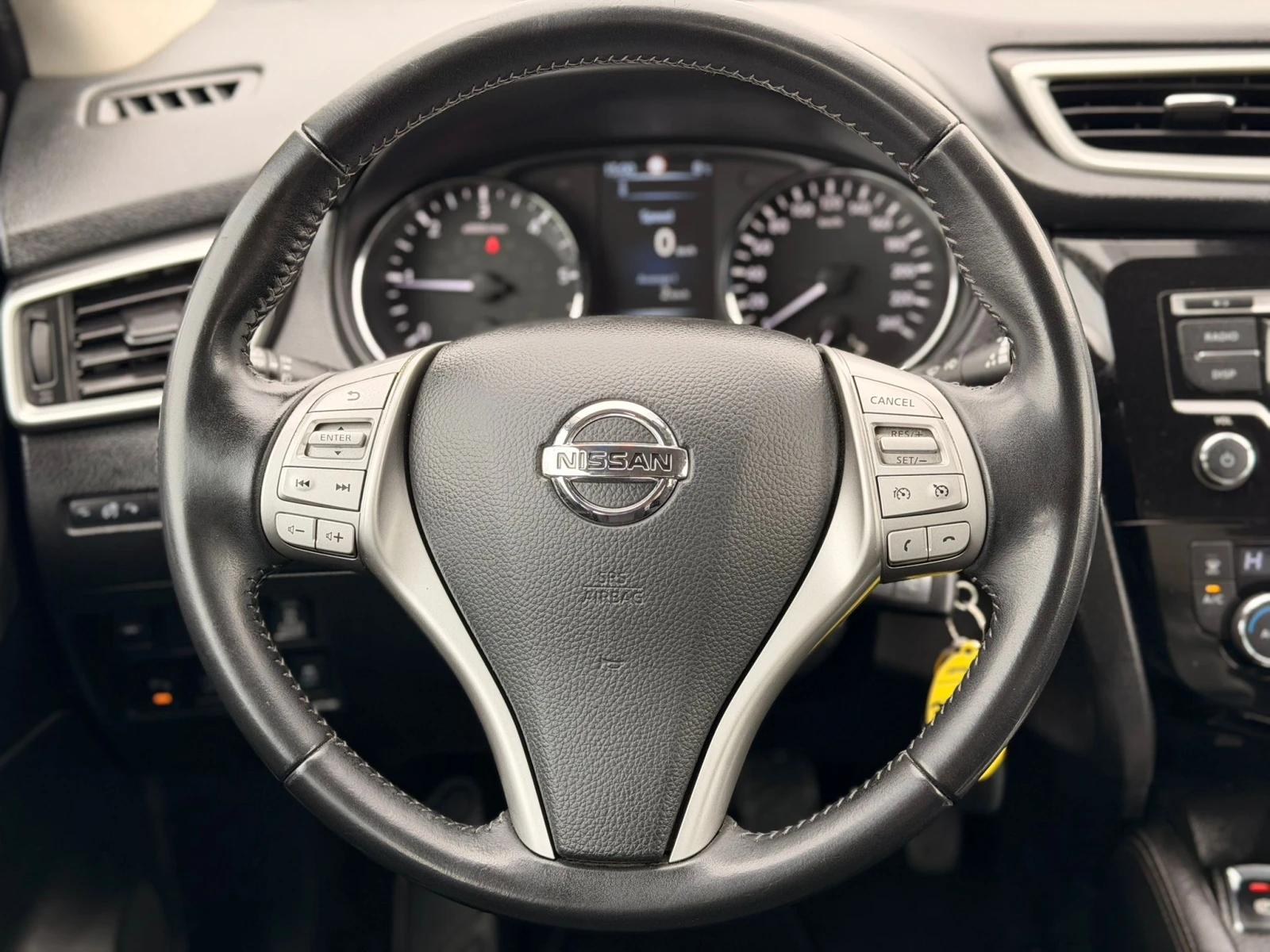 Nissan Qashqai 1.6DCI  4x4  131k c, снимка 13 - Автомобили и джипове - 53952589