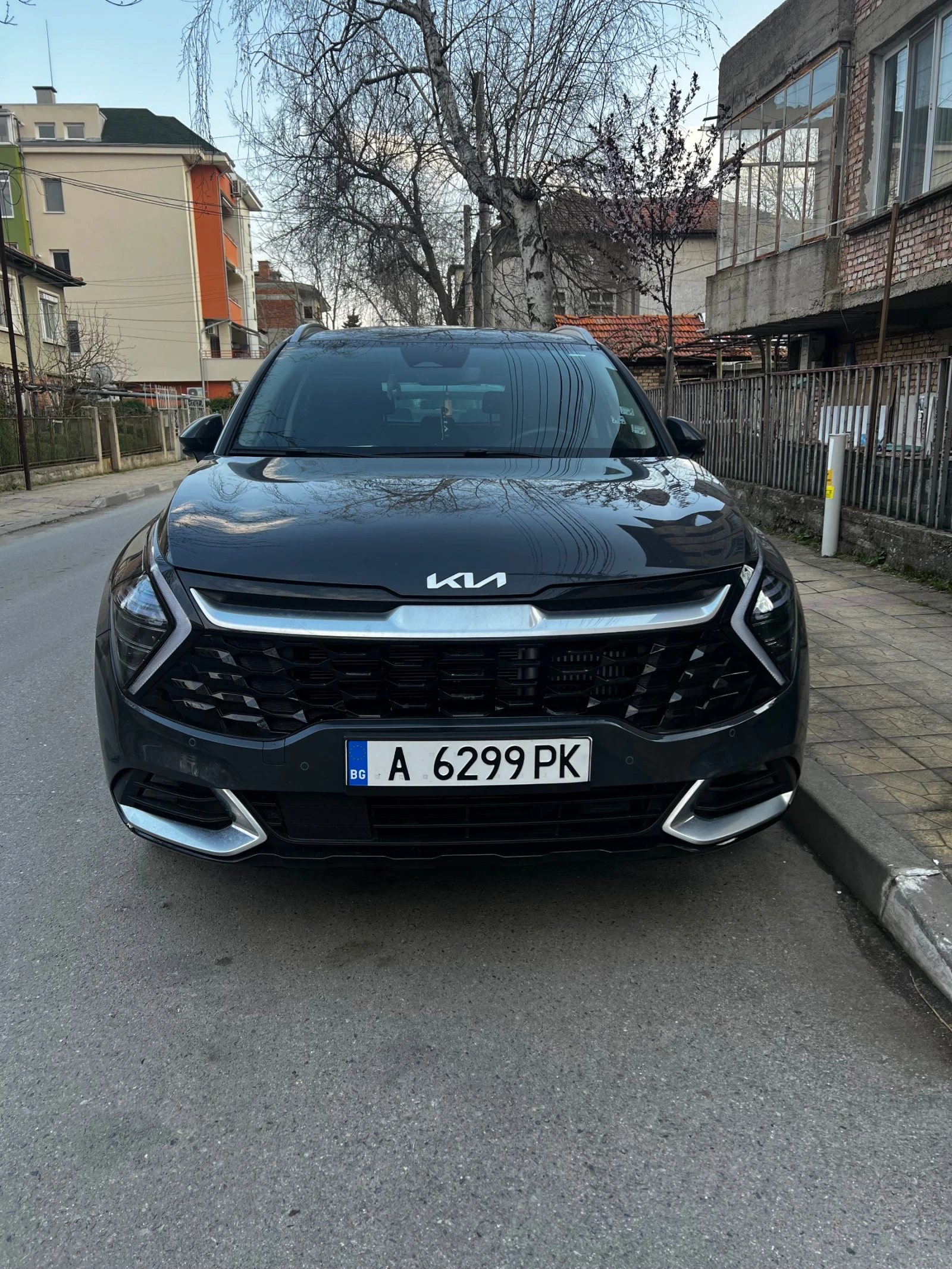 Kia Sportage HYBRID 1, 6T HPE 4WD Aut, снимка 2 - Автомобили и джипове - 53976850