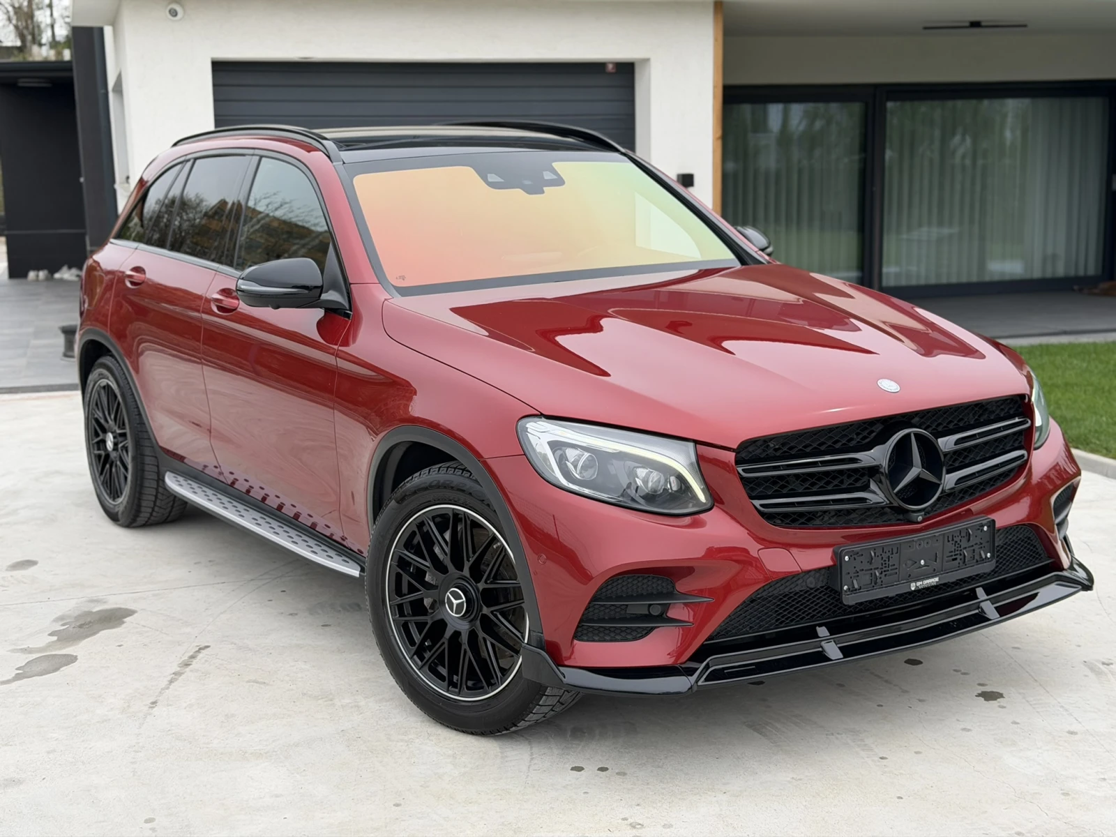 Mercedes-Benz GLC 220 2.2 AMG 4matic 9G 4Х4, снимка 4 - Автомобили и джипове - 54222211