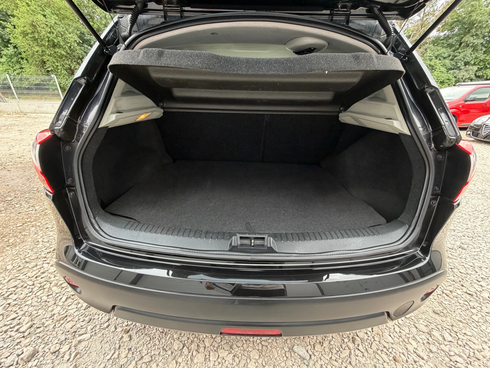 Nissan Qashqai 1.6BENZIN* LPG* BRC* Face* Evro5, снимка 8 - Автомобили и джипове - 54887314