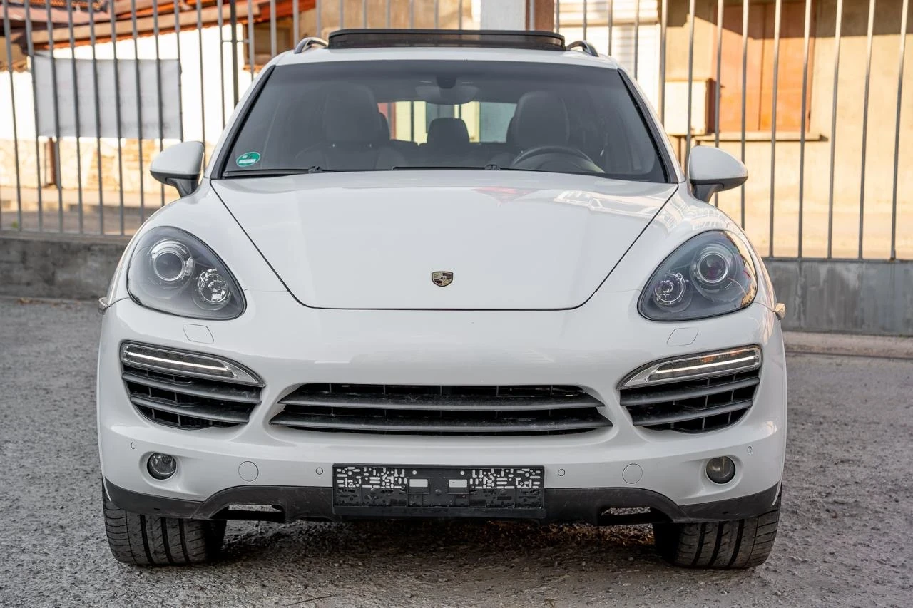 Porsche Cayenne 3.0TDI-GTS-PANORAMA-SPORT-ACTIVE SOUND-FULL-TOP, снимка 2 - Автомобили и джипове - 55333621