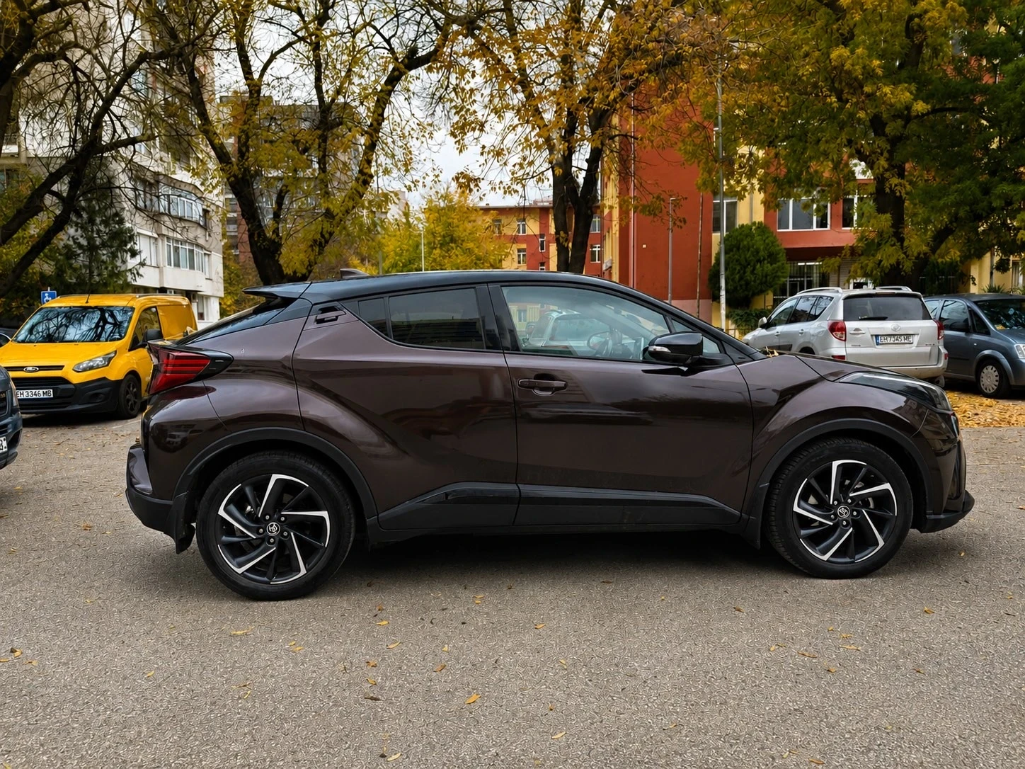 Toyota C-HR GR-sport, снимка 3 - Автомобили и джипове - 56130132