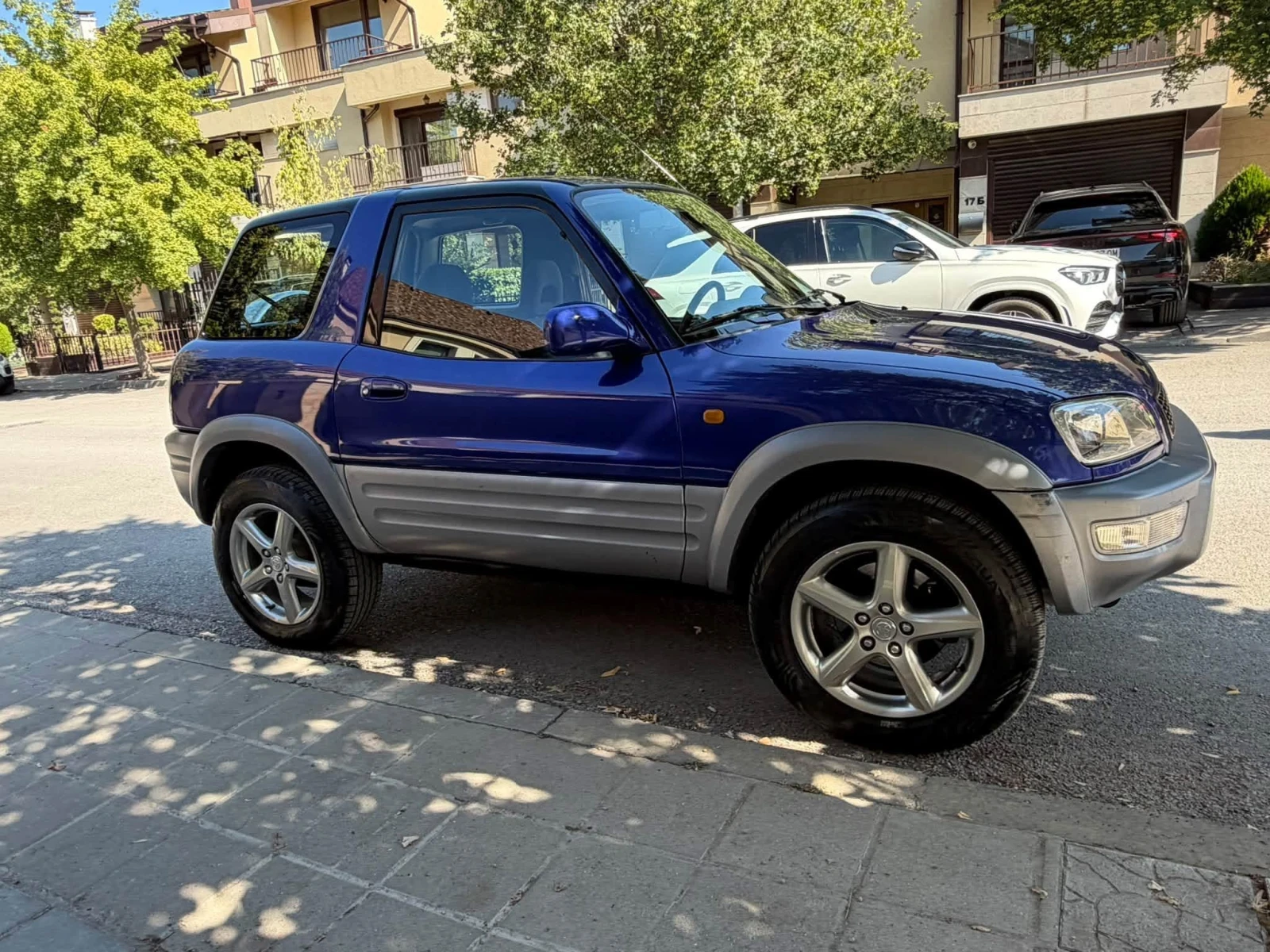 Toyota Rav4, снимка 8 - Автомобили и джипове - 56158194