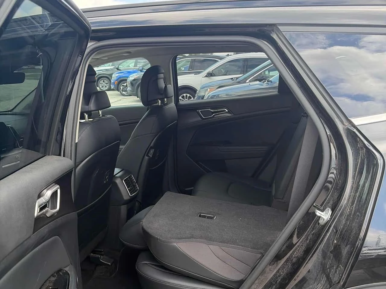 Kia Sportage * EX * CARFAX * �������� * ������� * KEYLESS | Mobile.bg � ����������� 10