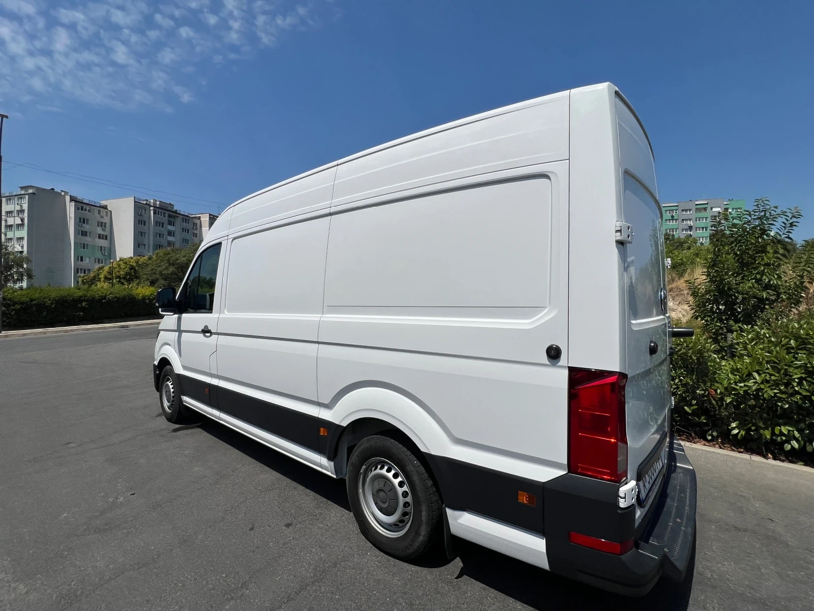 VW Crafter 2.0 BiTdi 177, снимка 3 - Бусове и автобуси - 55528695