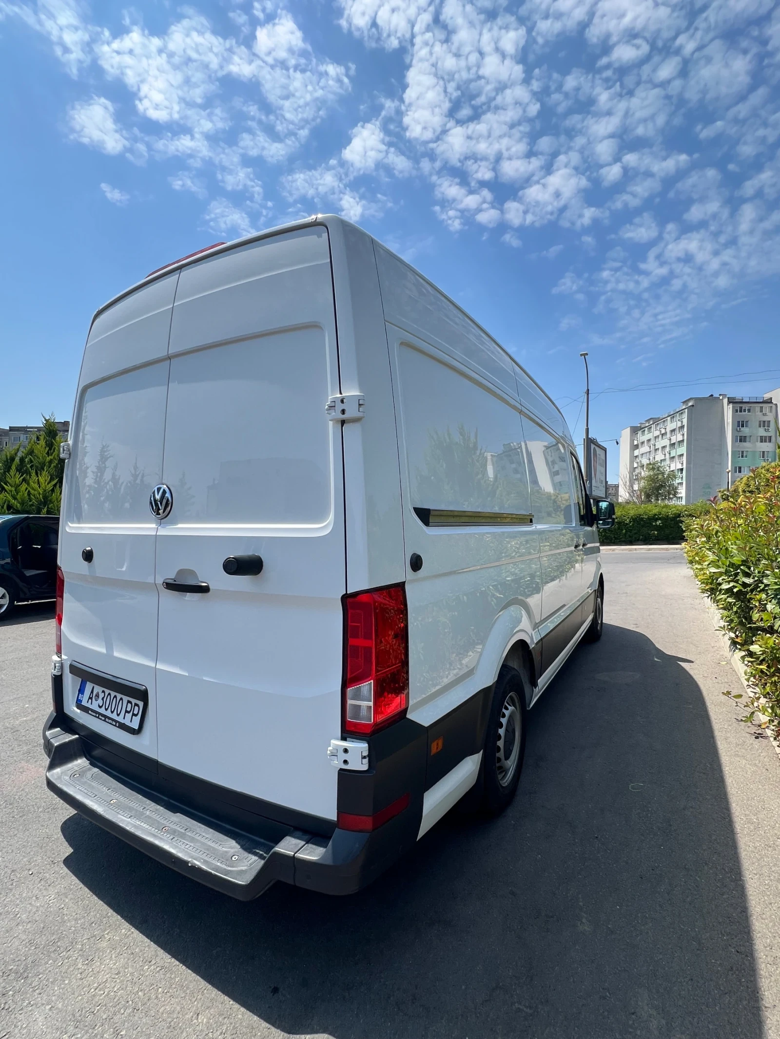 VW Crafter 2.0 BiTdi 177, снимка 4 - Бусове и автобуси - 55528695
