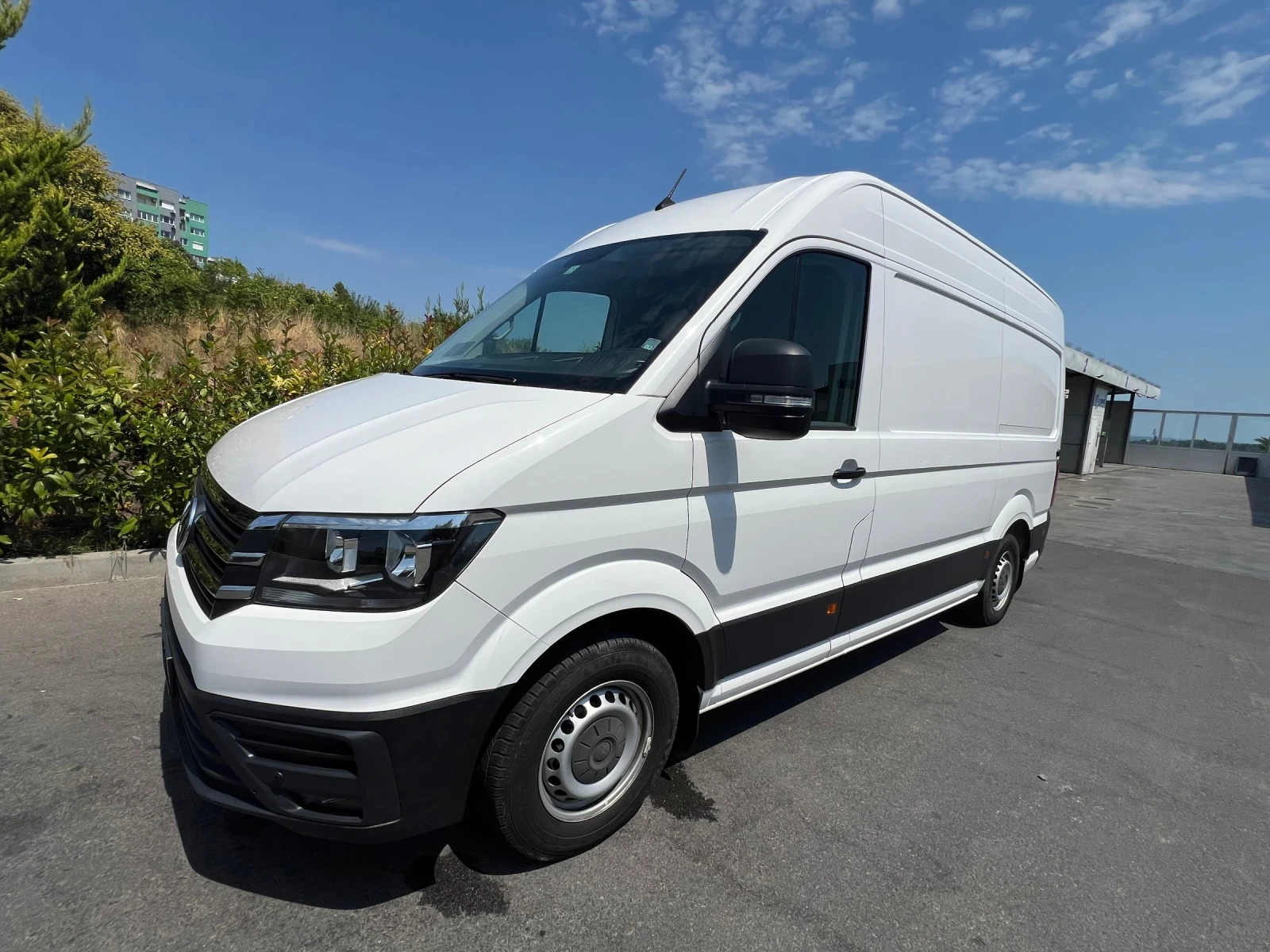 VW Crafter 2.0 BiTdi 177, снимка 2 - Бусове и автобуси - 55528695