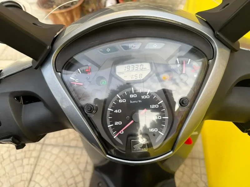 Honda Sh 150i, снимка 11 - Мотоциклети и мототехника - 52722092