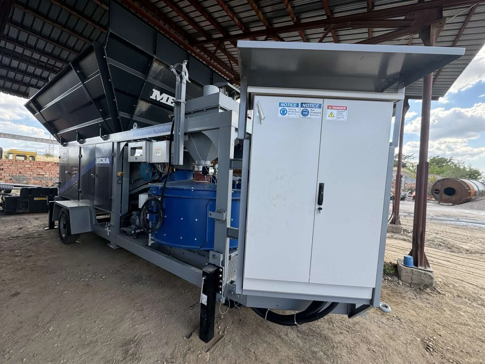   MEKA MB 30   | Mobile.bg   1