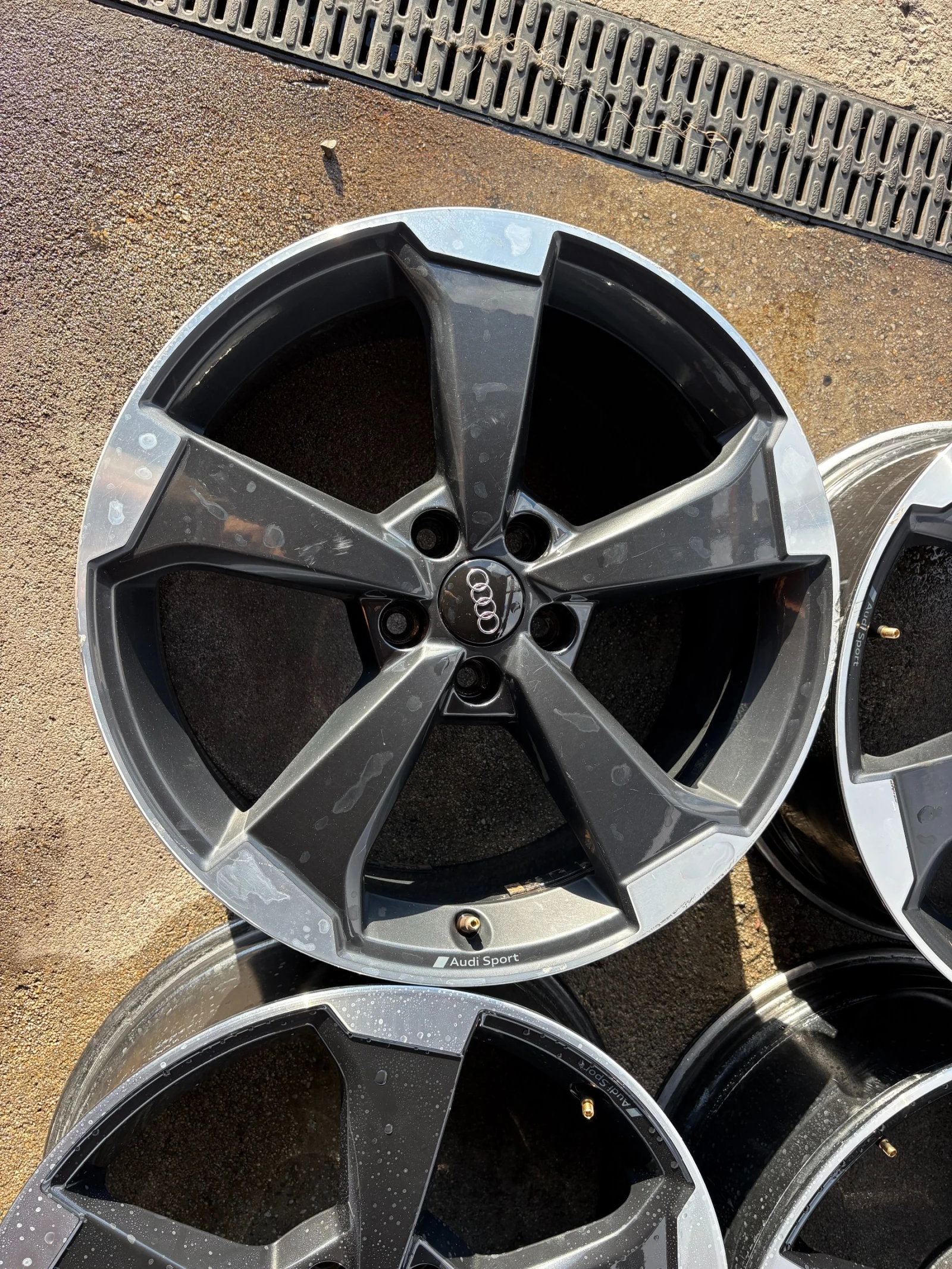 Джанти за Audi Q2, снимка 2 - Гуми и джанти - 56205439