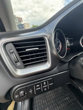 Kia XCeed, снимка 12