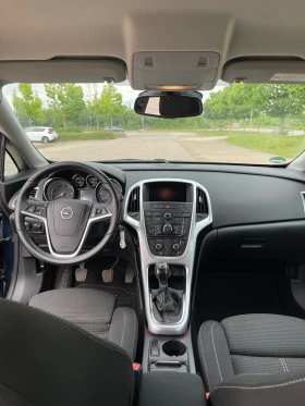 Обява за продажба на Opel Astra Sports Tourer ~4 000 EUR - изображение 11