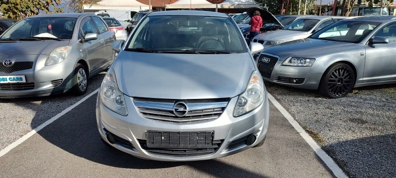 Opel Corsa 1.2, снимка 3 - Автомобили и джипове - 43936391