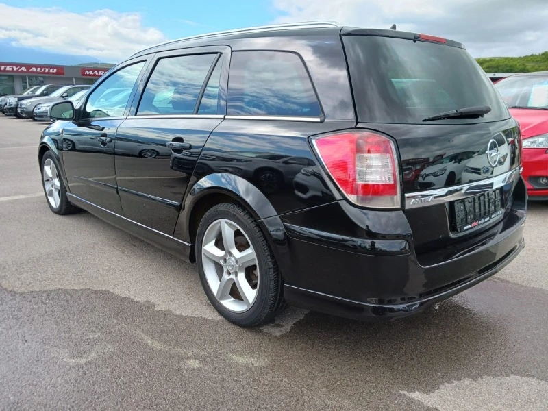 Opel Astra 1.9 CDTI, снимка 6 - Автомобили и джипове - 46356587