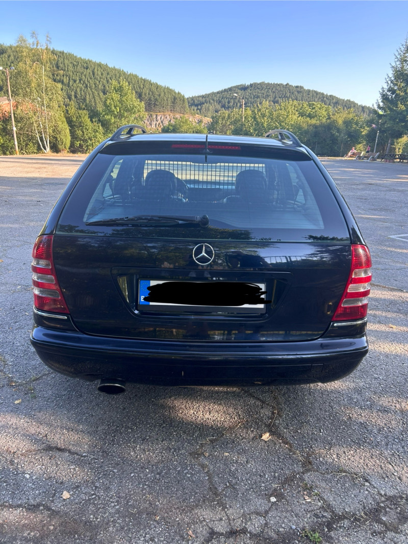 Mercedes-Benz C 200 Kompressor, снимка 5 - Автомобили и джипове - 46801456