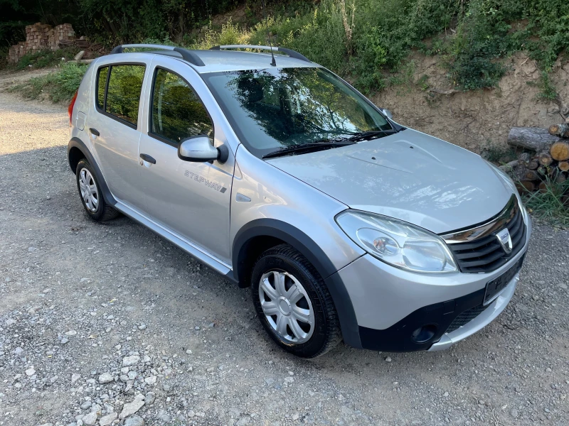 Dacia Sandero STEPWAY 1.6 I, снимка 3 - Автомобили и джипове - 46940378