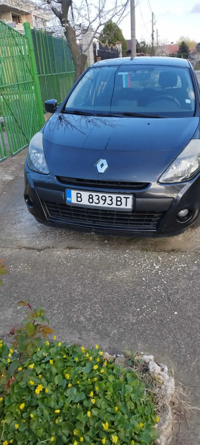 Renault Clio, снимка 1 - Автомобили и джипове - 47383947