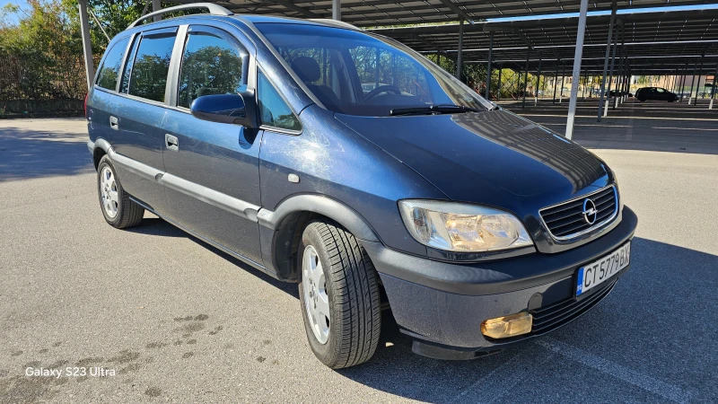 Opel Zafira 2.2 Газ Бензин, снимка 4 - Автомобили и джипове - 47739549