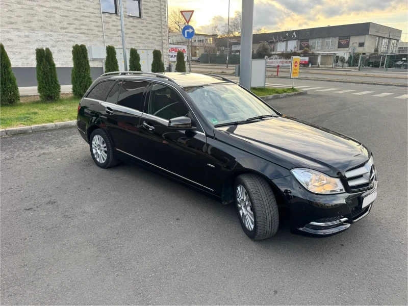 Mercedes-Benz C 220, снимка 2 - Автомобили и джипове - 48874997