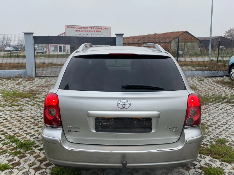 Toyota Avensis 2.0 D4D, снимка 2 - Автомобили и джипове - 48884849