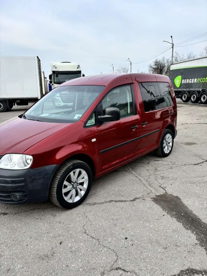 VW Caddy 1.6 ГАЗ ПЕРФЕКТЕН!!!, снимка 3 - Автомобили и джипове - 49125790