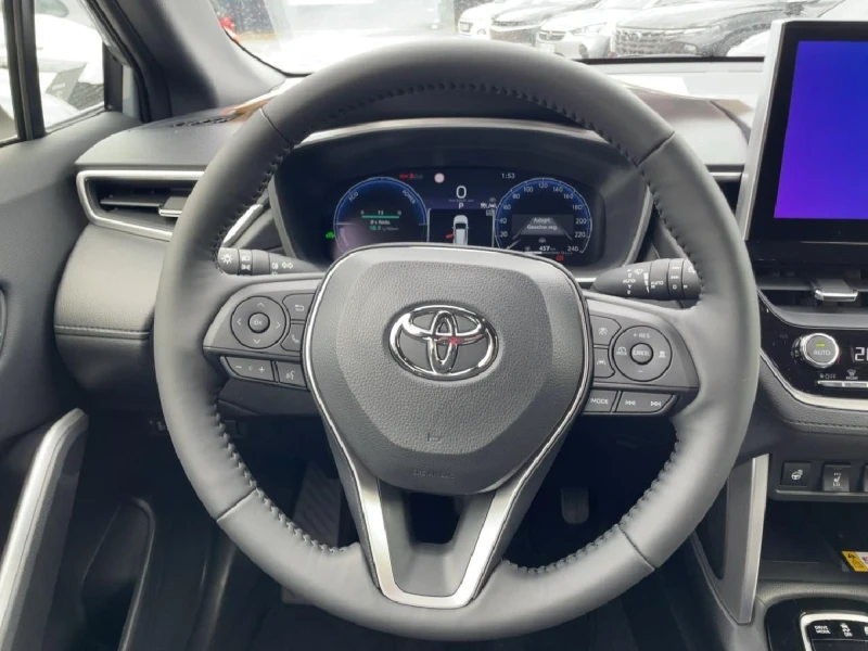 Toyota Corolla Cross 2.0-HEV/197HP/4x4/TЕАМ-D/PANO/NAVI/LED/KLESS/159v, снимка 8 - Автомобили и джипове - 49752915