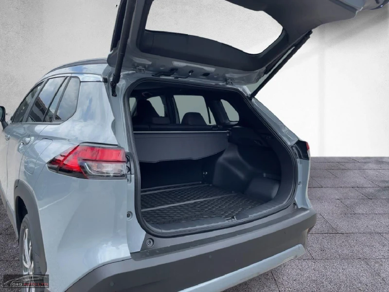 Toyota Corolla Cross 2.0-HEV/197HP/4x4/TЕАМ-D/PANO/NAVI/LED/KLESS/159v, снимка 7 - Автомобили и джипове - 49752915