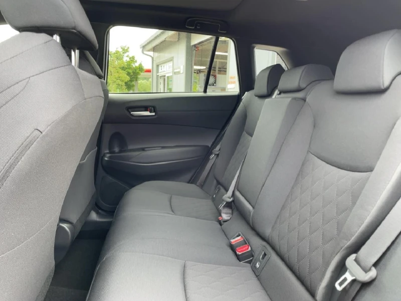 Toyota Corolla Cross 2.0-HEV/197HP/4x4/TЕАМ-D/PANO/NAVI/LED/KLESS/159v, снимка 12 - Автомобили и джипове - 49752915