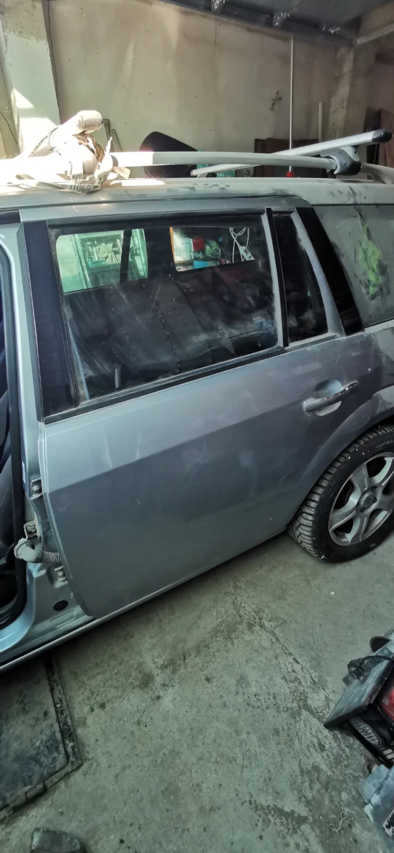 Ford Mondeo 2.0 tdci, снимка 11 - Автомобили и джипове - 52565949