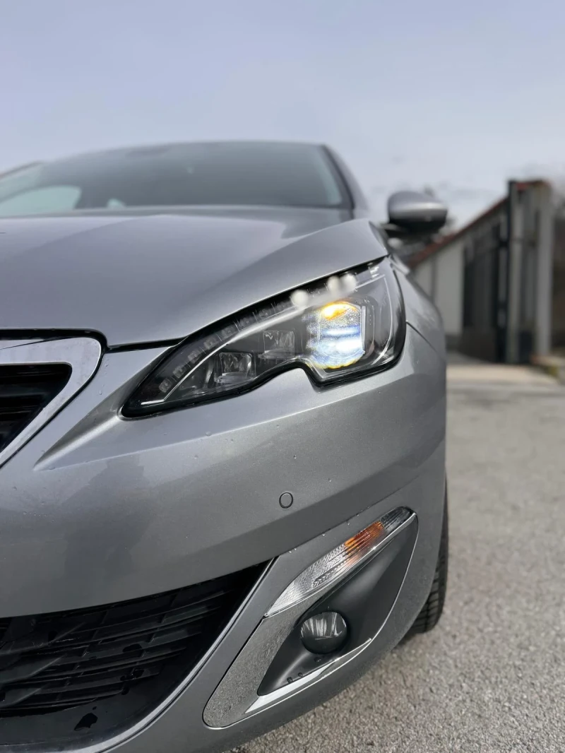 Peugeot 308 1.6 HDI, снимка 17 - Автомобили и джипове - 53458749