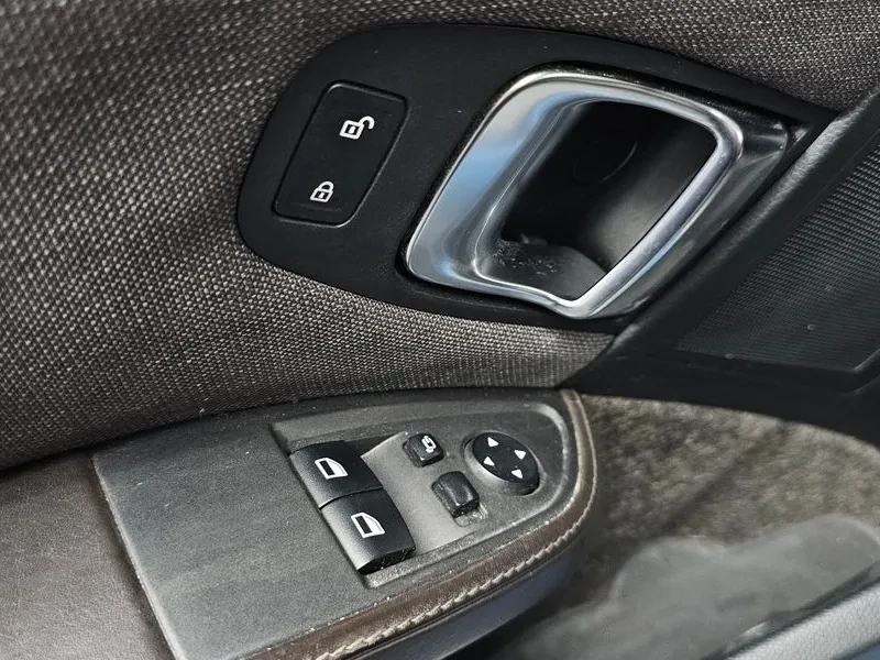 BMW i3 | Mobile.bg � ����������� 16