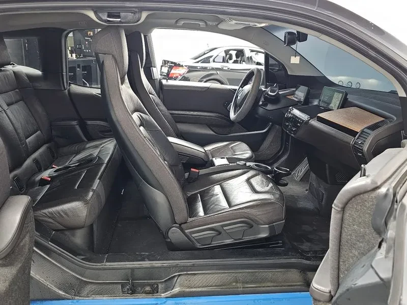 BMW i3 | Mobile.bg � ����������� 12