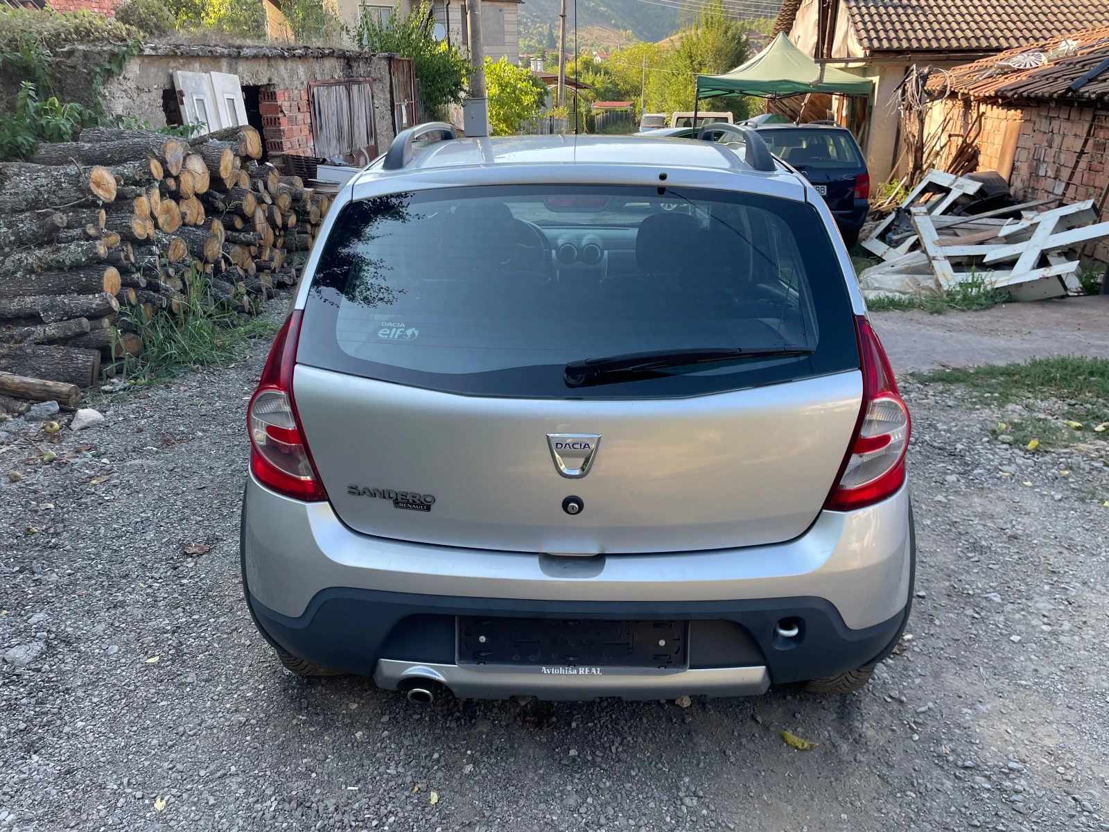 Dacia Sandero STEPWAY 1.6 I - изображение 6