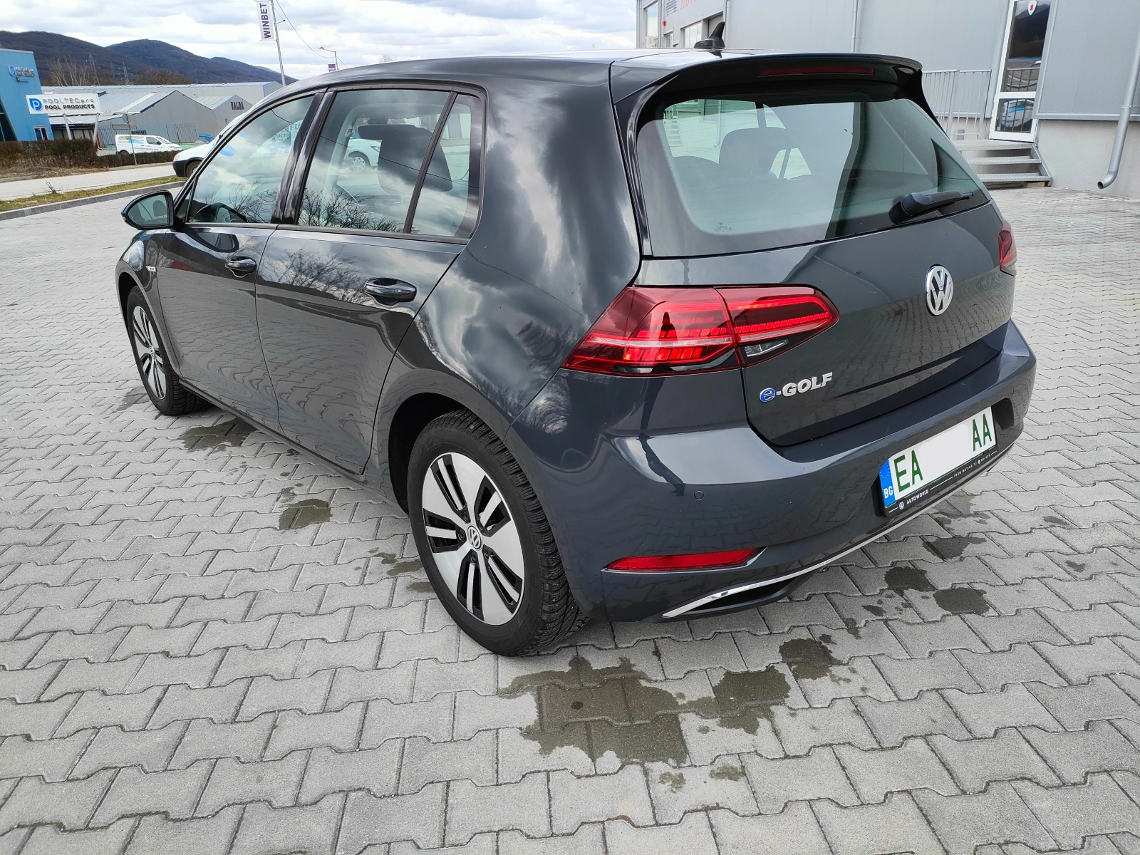 VW Golf E Golf - Термопомпа - изображение 3