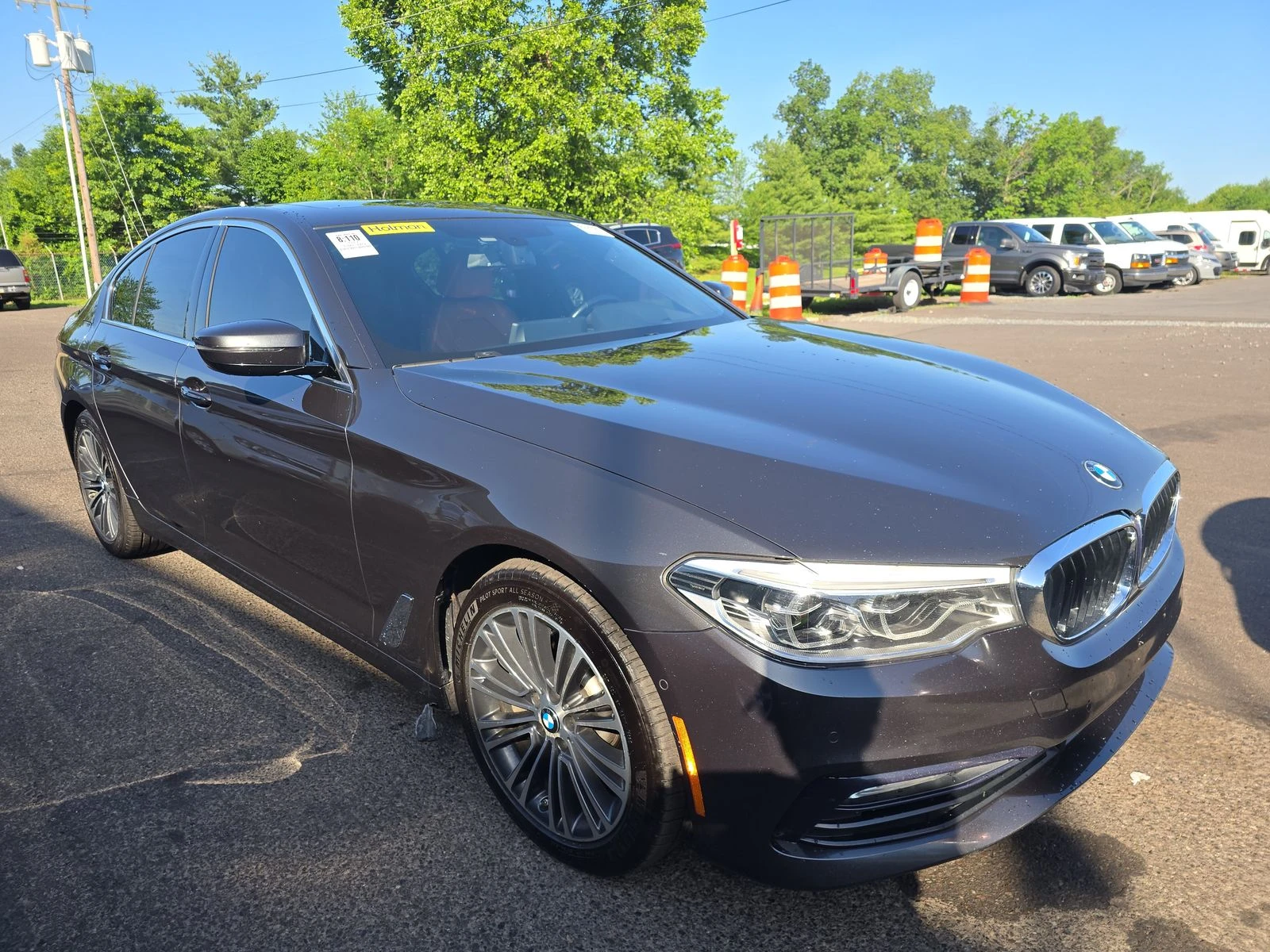 BMW 540 ДИГИТАЛНО* ТАБЛО* ПОДГРЕВ* КАМЕРА* КЕЙЛЕС* LANE* A - изображение 3