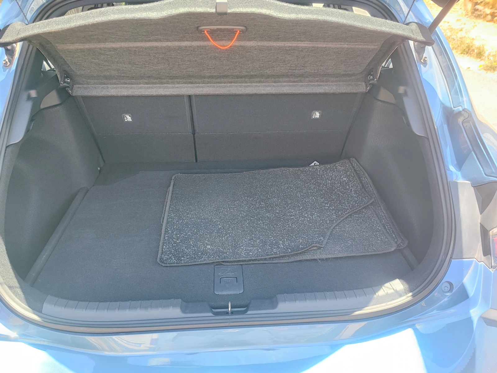 Toyota Corolla  - изображение 9