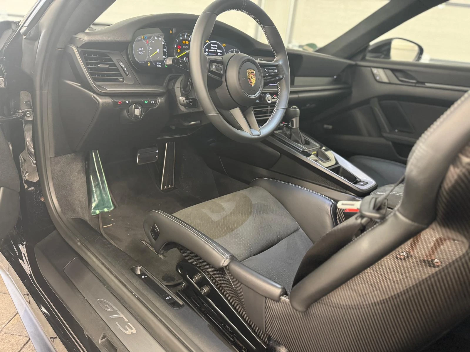 Porsche 911 992* GT3* Carbon* Bose* Lift - изображение 3