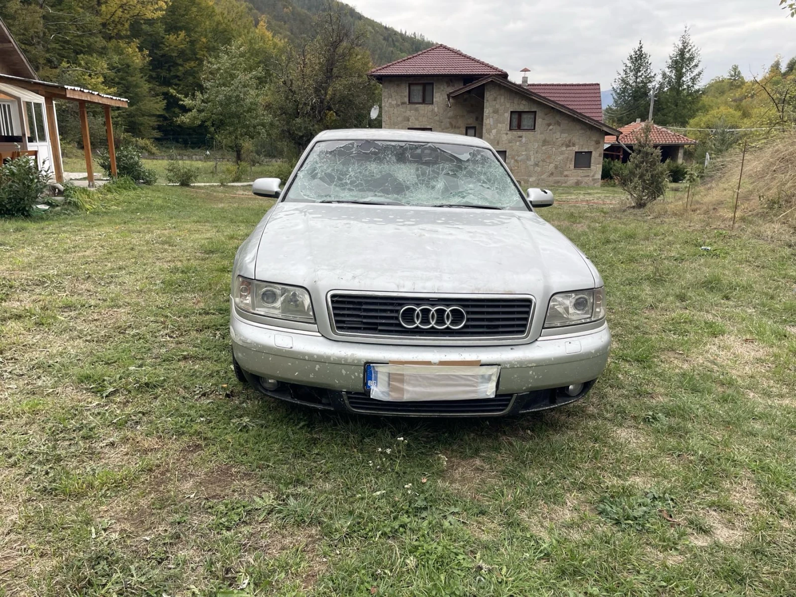 Audi A8 2.5 TDI Quattro  - изображение 2