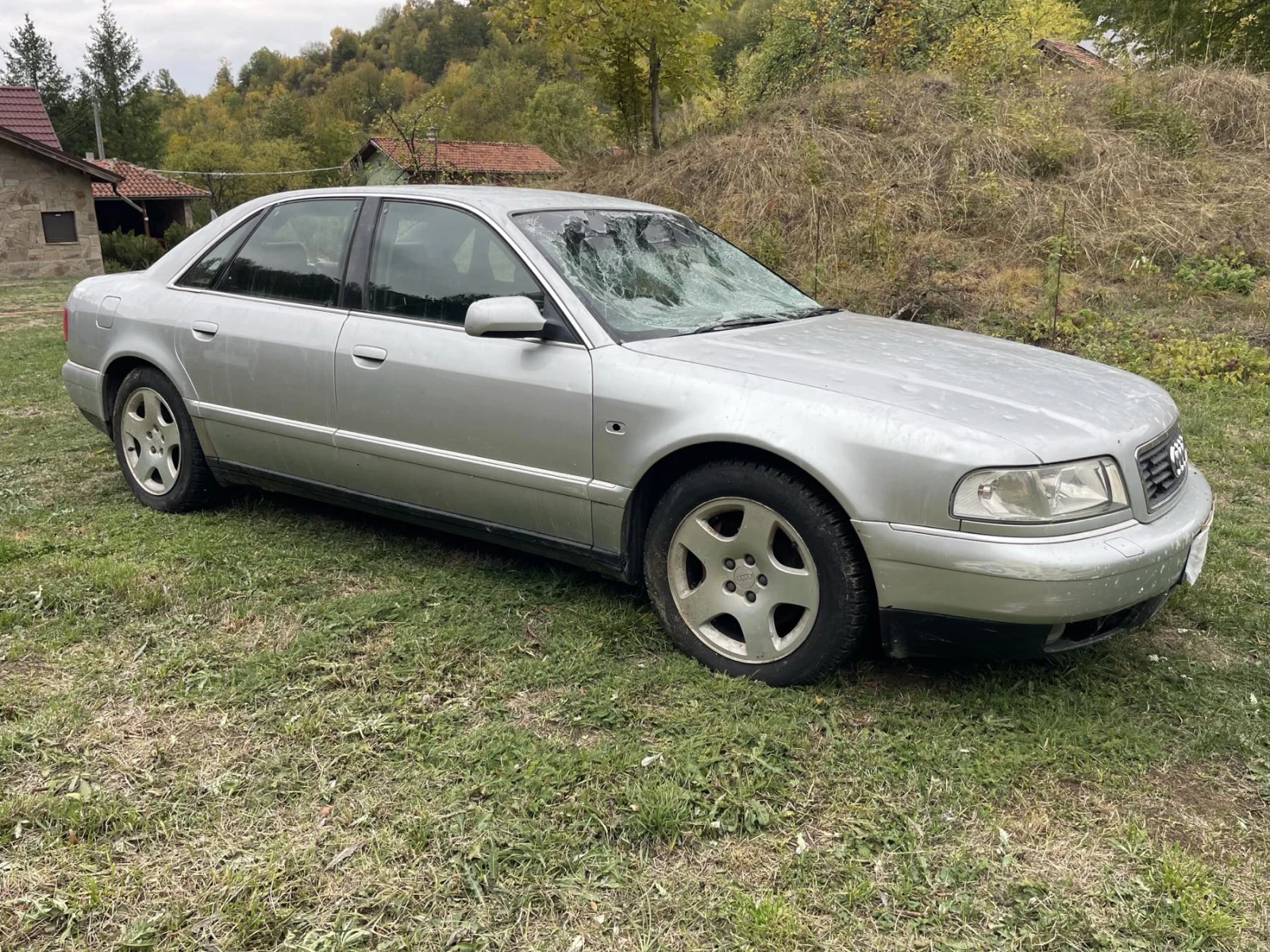 Audi A8 2.5 TDI Quattro  - изображение 3