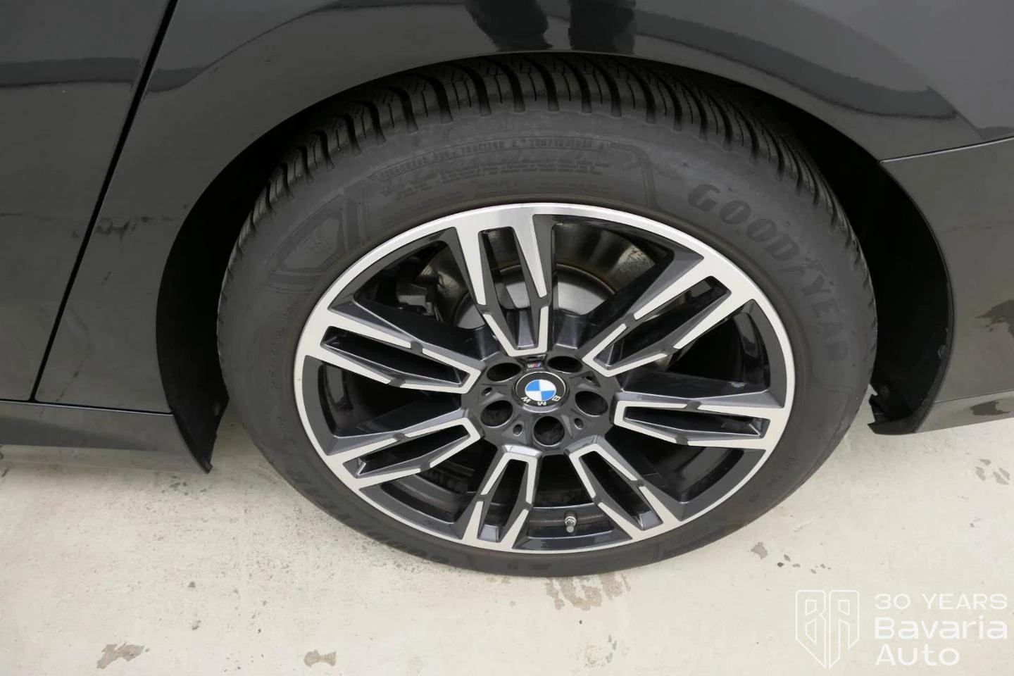 BMW 520 d Touring M Sport Paket Steptronic | Mobile.bg   13