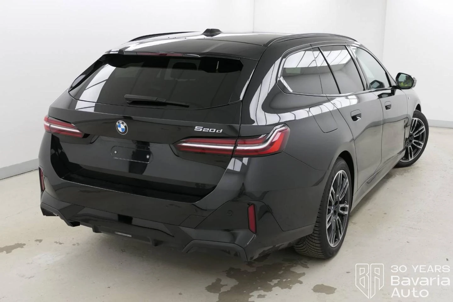 BMW 520 d Touring M Sport Paket Steptronic | Mobile.bg   3