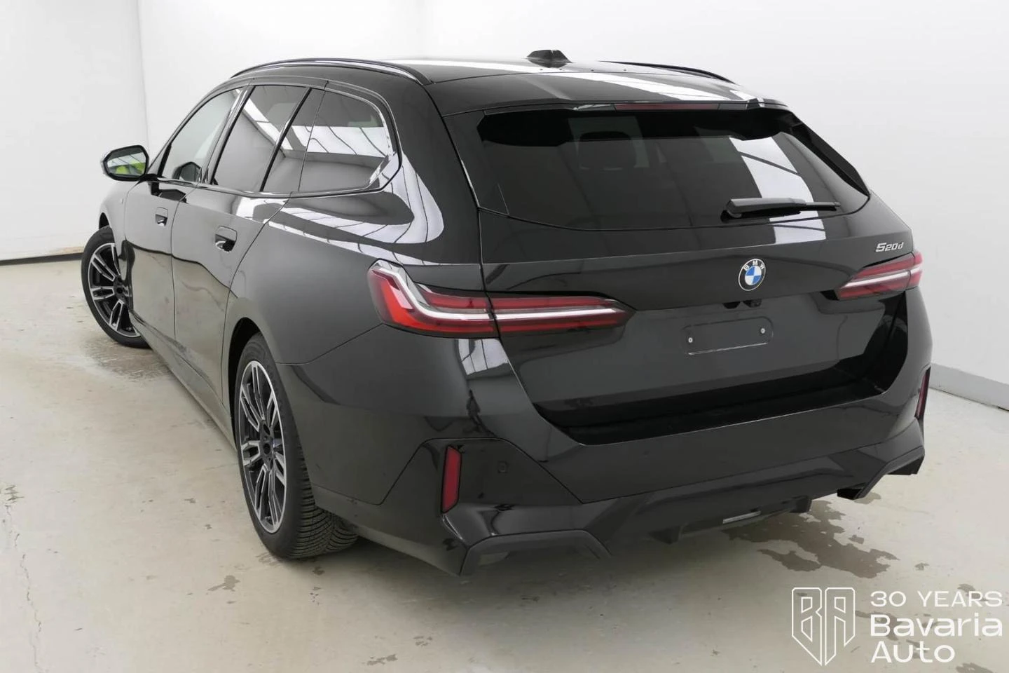 BMW 520 d Touring M Sport Paket Steptronic | Mobile.bg   2