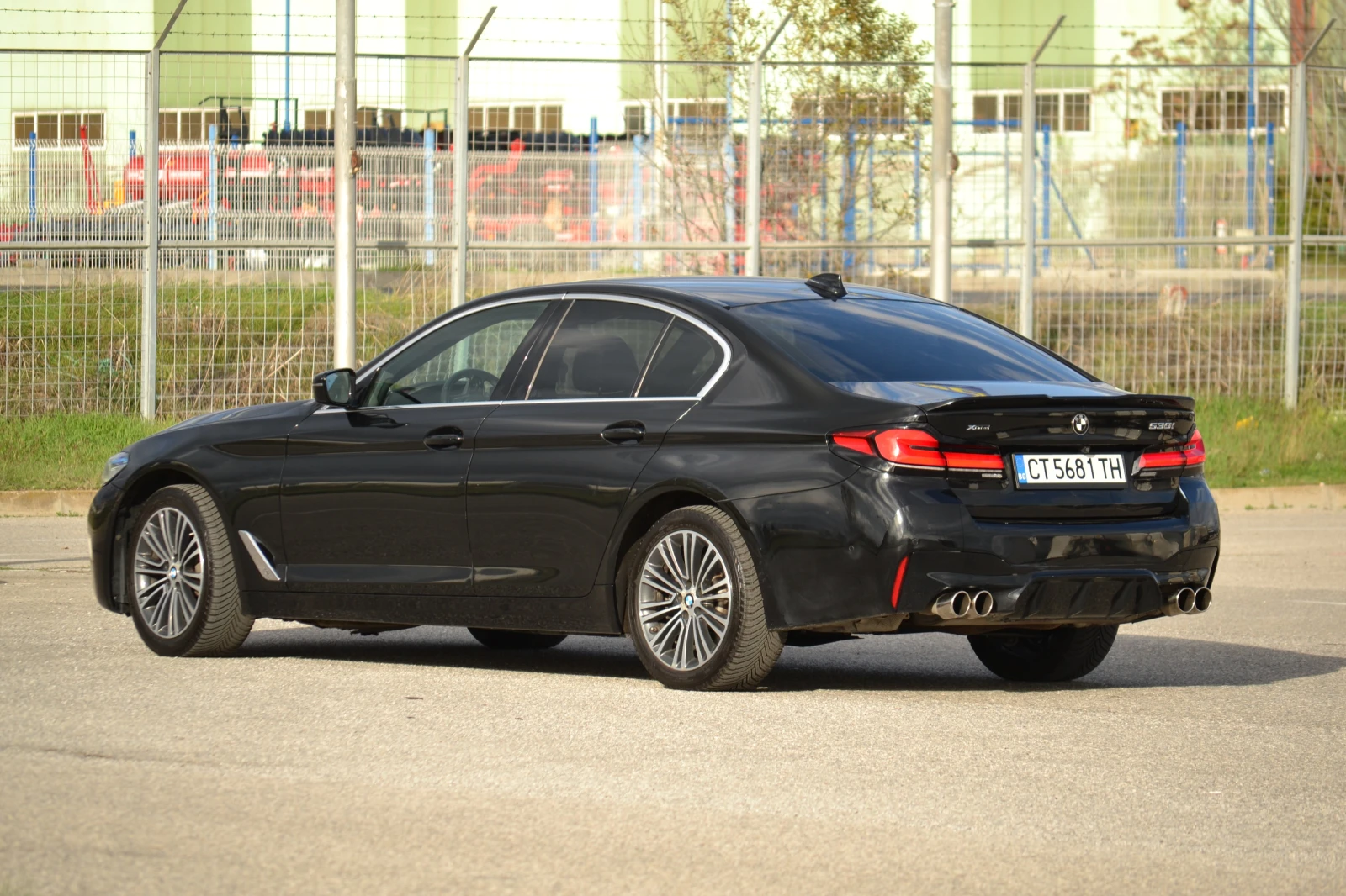 BMW 530 BMW 530i XDrive - изображение 7