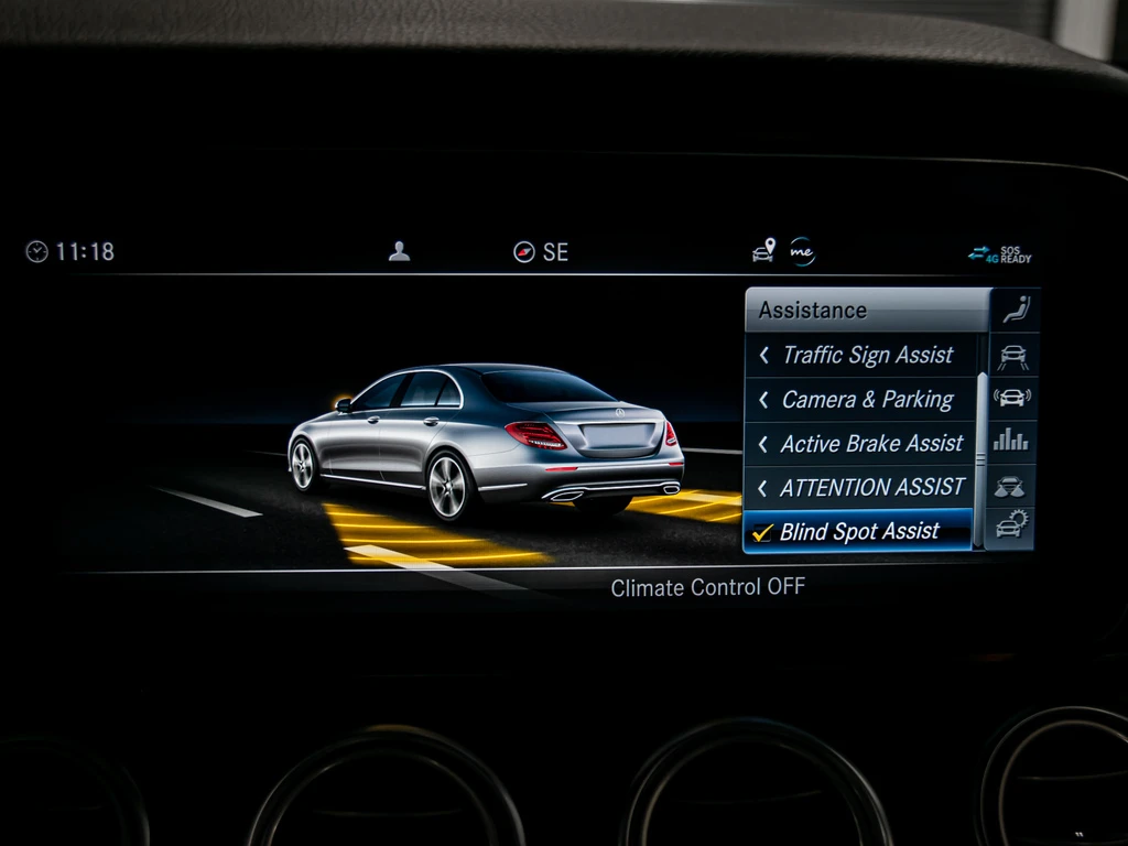 Mercedes-Benz E 450 4MATIC/HEADS UP/BLIND SPOTS/NAVI/REAR CAM | Mobile.bg � ����������� 12