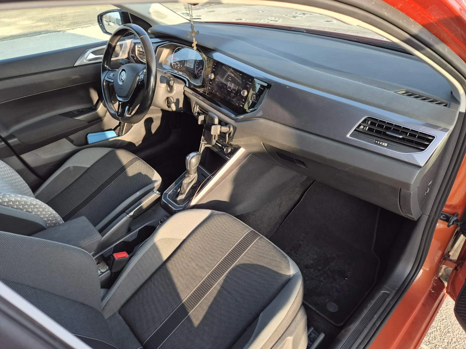 VW Polo 1.0 DSG Highline - изображение 7