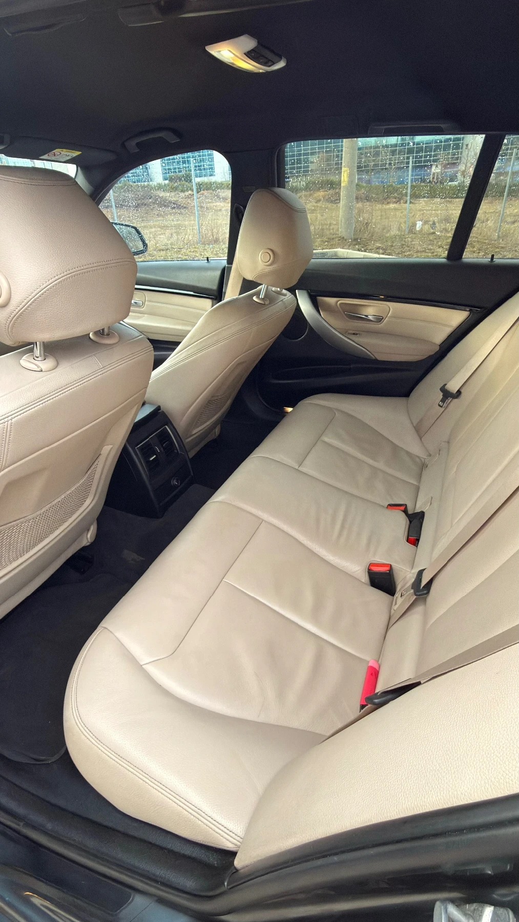 BMW 320 BMW F31 | 2.0D | ~250 к.с. | M Sport | , снимка 12 - Автомобили и джипове - 53951350