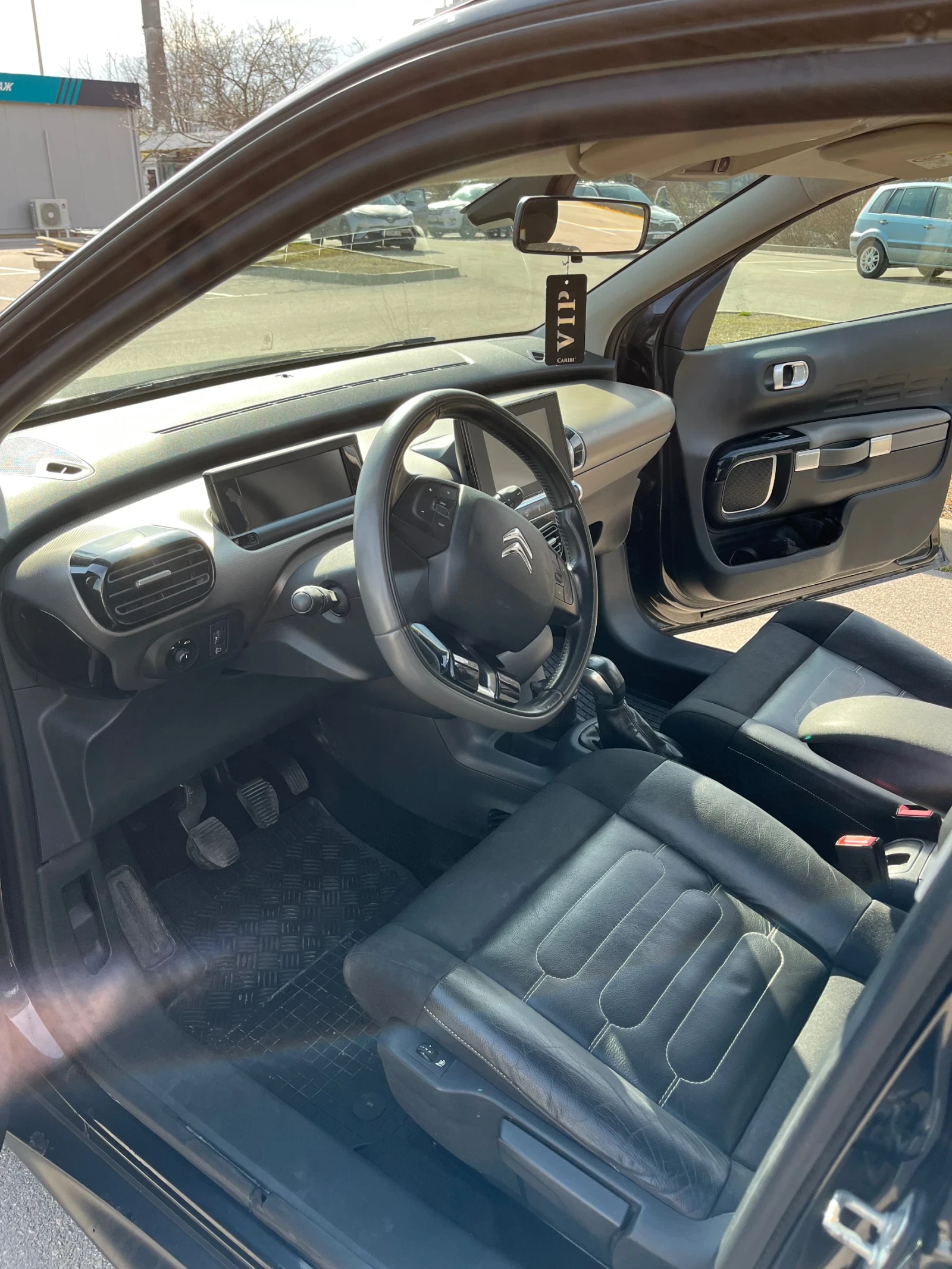 Citroen C4 Cactus, снимка 10 - Автомобили и джипове - 53815511