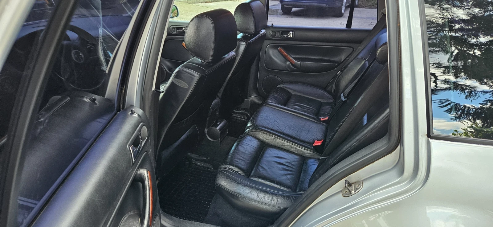 VW Bora 1.9TDI 4motion, снимка 6 - Автомобили и джипове - 54295799