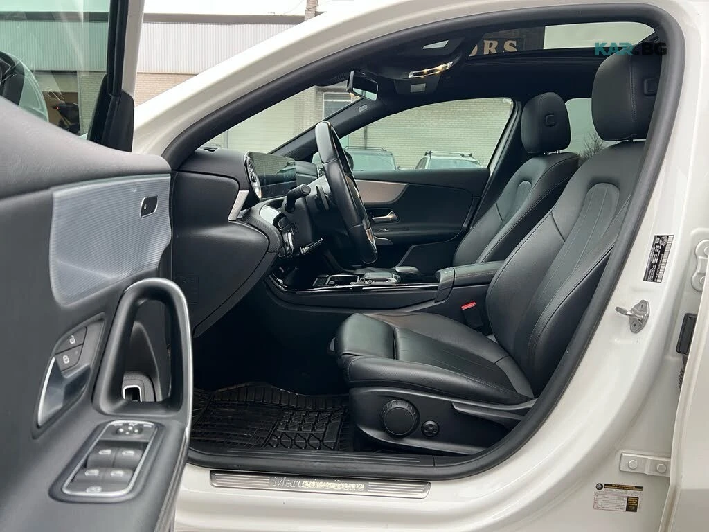 Mercedes-Benz A 220 * Panorama * 4MATIC * АвтоКредит * (ЦЕНА ДО БГ), снимка 9 - Автомобили и джипове - 55061212